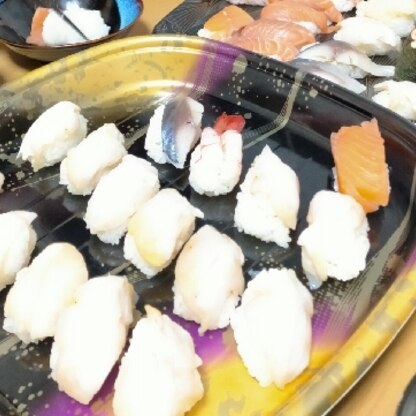 お寿司パーティ楽しかったし、美味しかったです♪お腹も心もみたされました(୨୧•͈ᴗ•͈)◞ᵗʱᵃᵑᵏઽ*♡